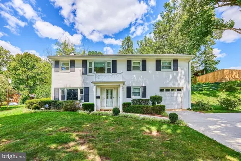 Exterior - 7606 Long Pine Dr, Springfield, VA 22151 photo 3 of 9