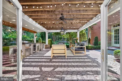 Exterior - 7834 Montvale Way, Mclean, VA 22102 photo 5 of 13