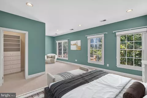 Bedroom - 7834 Montvale Way, Mclean, VA 22102 photo 3 of 7
