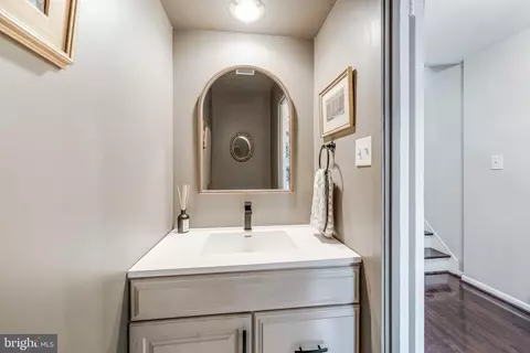 Other - 2028 Lakewinds Dr, Reston, VA 20191 photo 16 of 30