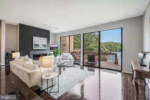 Other - 2028 Lakewinds Dr, Reston, VA 20191 photo 11 of 30