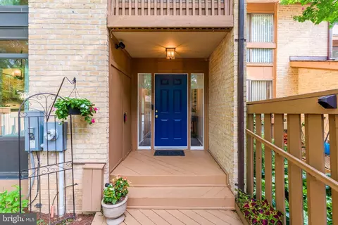 Other - 2028 Lakewinds Dr, Reston, VA 20191 photo 24 of 30