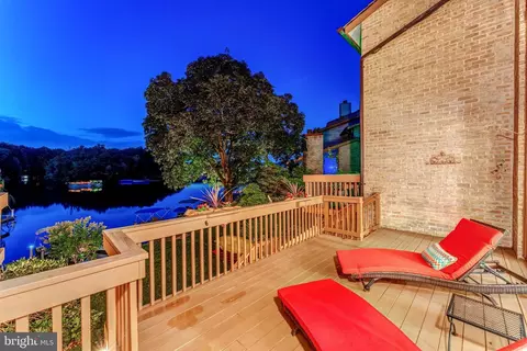 Other - 2028 Lakewinds Dr, Reston, VA 20191 photo 8 of 30