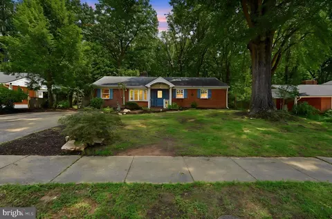 Exterior - 6702 Harwood Pl, Springfield, VA 22152 photo 7 of 7
