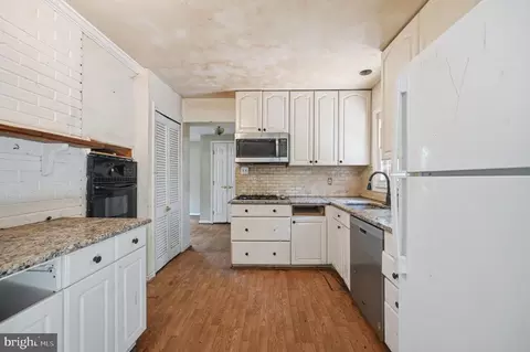 Other - 6702 Harwood Pl, Springfield, VA 22152 photo 2 of 3