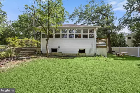 Exterior - 7116 Neuman St, Springfield, VA 22150 photo 9 of 10