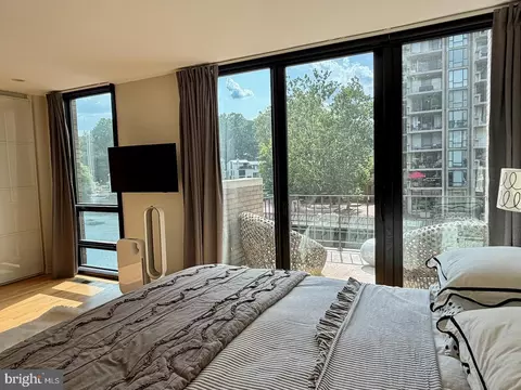 1676 Chimney House Rd, Reston, VA 20190 photo 5