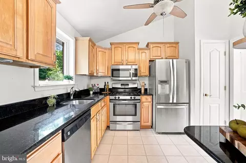 Kitchen - 8926 Cromwell Dr, Springfield, VA 22151 photo 1 of 2