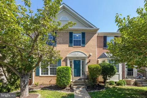 7469 Digby Grn, Alexandria, VA 22315