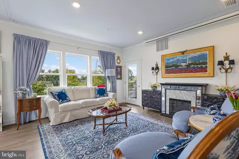 12880 Mosaic Park Way #1-B, Herndon, VA 20171