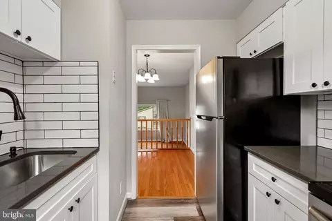 Entry Way - 8400 Penshurst Dr #583, Springfield, VA 22152 photo 4 of 4