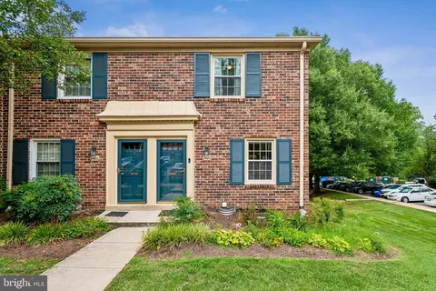 Exterior - 8400 Penshurst Dr #583, Springfield, VA 22152 photo 2 of 10