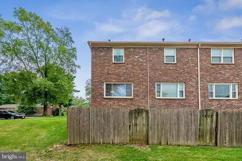 Exterior - 8400 Penshurst Dr #583, Springfield, VA 22152 photo 4 of 10