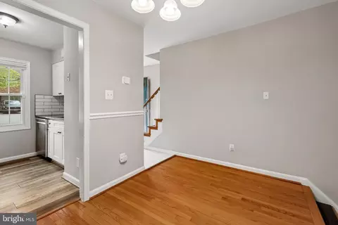 Entry Way - 8400 Penshurst Dr #583, Springfield, VA 22152 photo 3 of 4
