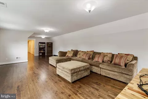 Other - 6619 Byrnes Dr, Mclean, VA 22101 photo 11 of 16