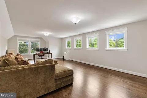 Other - 6619 Byrnes Dr, Mclean, VA 22101 photo 9 of 16