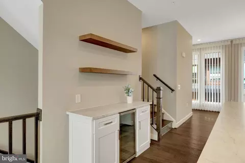 Entry Way - 1888 Easterly Rd, Reston, VA 20190 photo 3 of 7