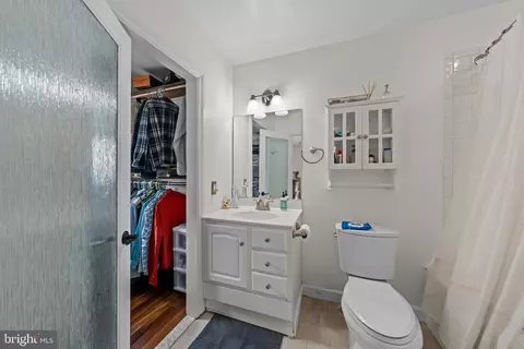 Other - 703 Dranesville Rd, Herndon, VA 20170 photo 5 of 9