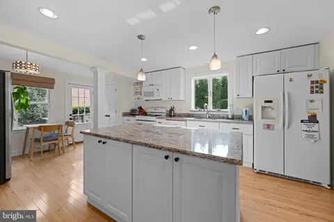 Kitchen - 703 Dranesville Rd, Herndon, VA 20170 photo 1 of 2