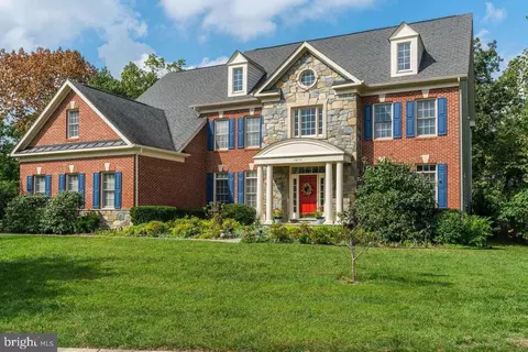 5874 Iron Stone Ct, Centreville, VA 20120