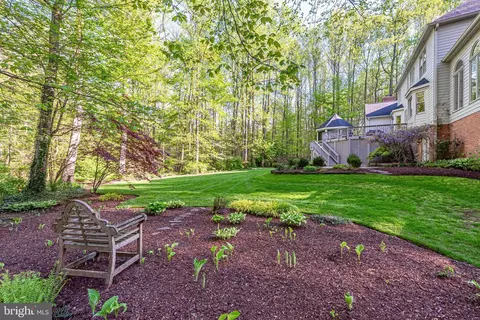 6528 Heather Brook Ct, Mclean, VA 22101 photo 10