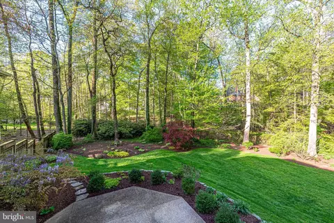 6528 Heather Brook Ct, Mclean, VA 22101 photo 8