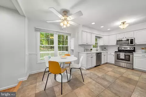 Other - 3647 Beech Down Dr, Chantilly, VA 20151 photo 4 of 13