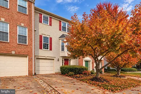 6510 Kelsey Point Cir, Alexandria, VA 22315