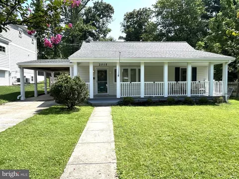 2015 Storm Dr, Falls Church, VA 22043