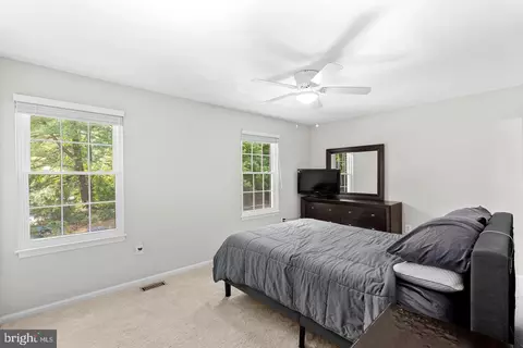 Bedroom - 8942 Astongale Ct, Springfield, VA 22152 photo 2 of 4