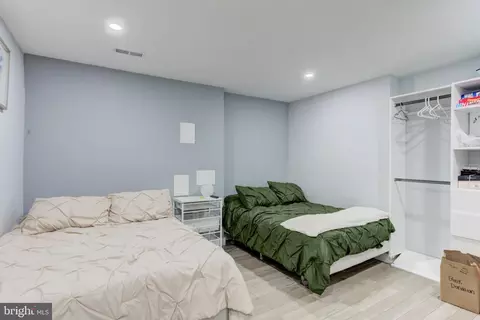 Bedroom - 7708 Tanner Robert Ct, Springfield, VA 22153 photo 7 of 7