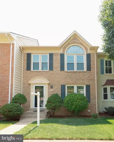 5244 Stoney Branch Ct, Centreville, VA 20120