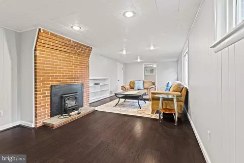 Living - 7600 Hamlet St, Springfield, VA 22151 photo 1 of 3