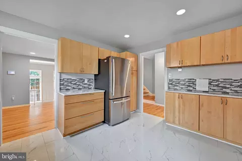 Kitchen - 8069 Powderbrook Ln, Springfield, VA 22153 photo 4 of 4