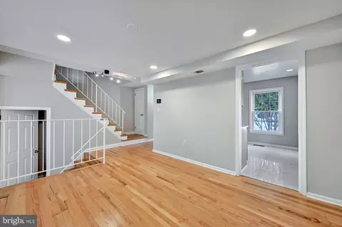 Living - 8069 Powderbrook Ln, Springfield, VA 22153 photo 1 of 8
