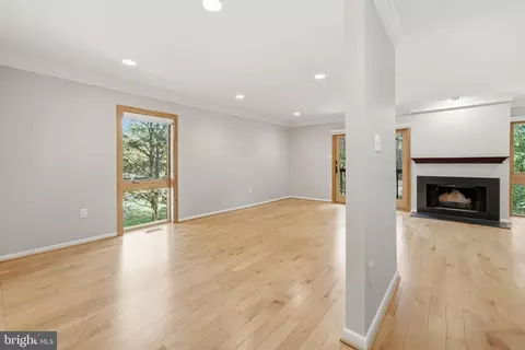 Living - 2017 Wethersfield Ct, Reston, VA 20191 photo 1 of 12