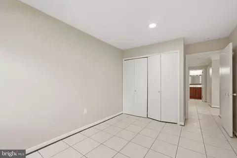 Bedroom - 2017 Wethersfield Ct, Reston, VA 20191 photo 3 of 3