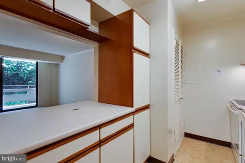 Other - 1808 Old Meadow Rd #404, Mclean, VA 22102 photo 3 of 17