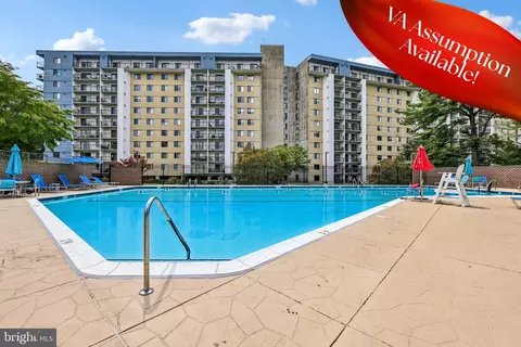 3800 Powell Ln #1004, Falls Church, VA 22041
