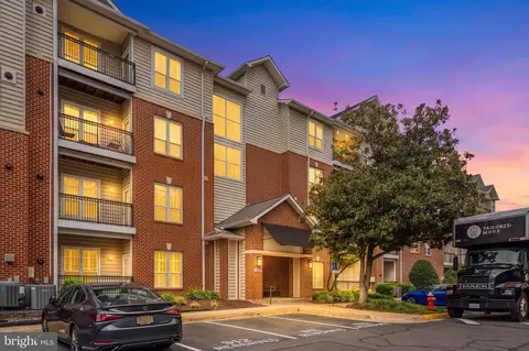 Exterior - 1570 Spring Gate Dr #7203, Mclean, VA 22102 photo 9 of 16