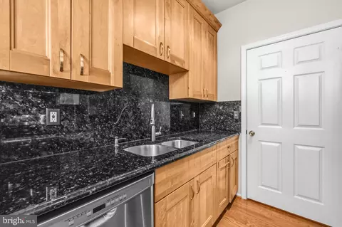Kitchen - 1570 Spring Gate Dr #7203, Mclean, VA 22102 photo 1 of 3