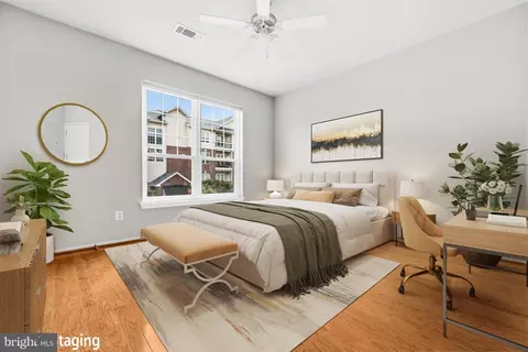 Bedroom - 1570 Spring Gate Dr #7203, Mclean, VA 22102 photo 2 of 3