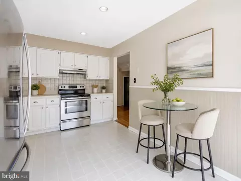 Kitchen - 8111 Squirrel Run Rd, Springfield, VA 22152 photo 1 of 7