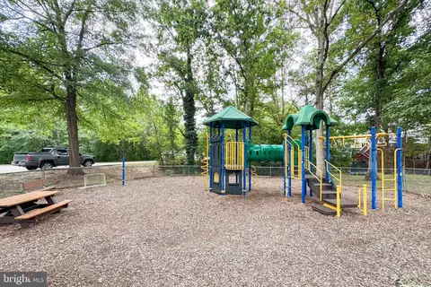 Other - 8111 Squirrel Run Rd, Springfield, VA 22152 photo 7 of 15