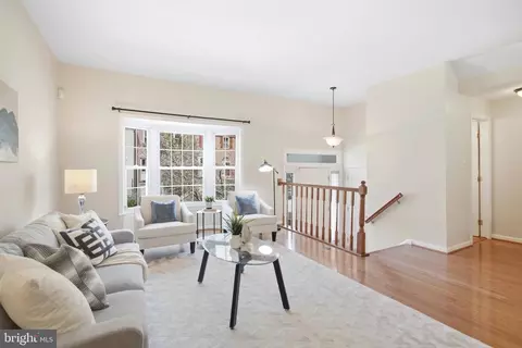 Living - 8111 Squirrel Run Rd, Springfield, VA 22152 photo 8 of 19