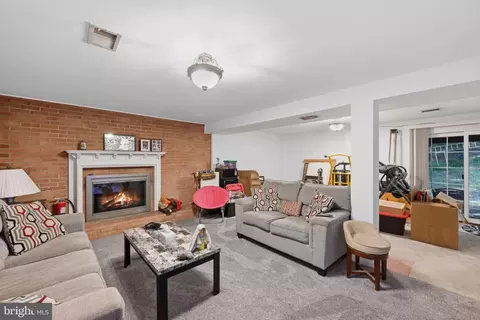 Other - 6605 Holford Ln, Springfield, VA 22152 photo 6 of 10