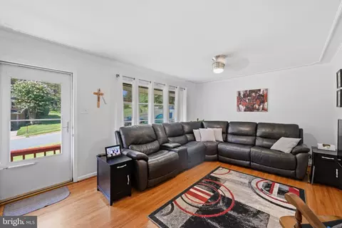 Other - 6605 Holford Ln, Springfield, VA 22152 photo 4 of 10