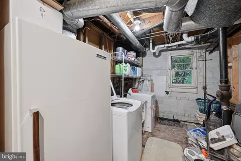 Other - 6605 Holford Ln, Springfield, VA 22152 photo 9 of 10