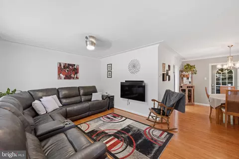 Other - 6605 Holford Ln, Springfield, VA 22152 photo 5 of 10