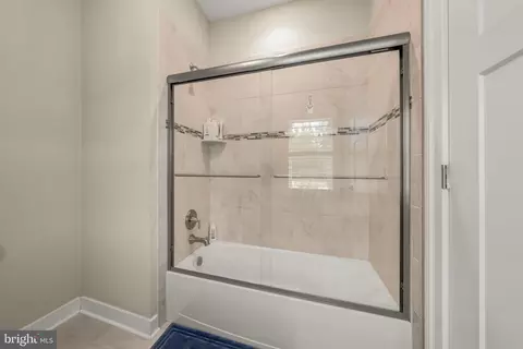 Entry Way - Undisclosed, Springfield, VA 22150 photo 10 of 12